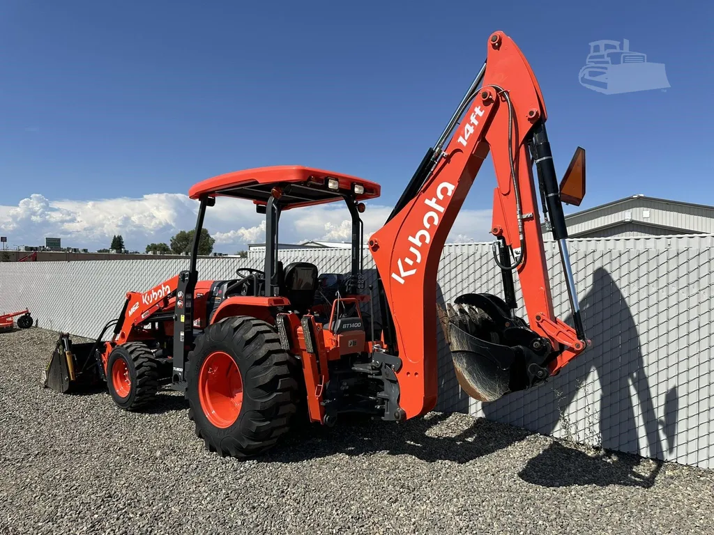 2021 Kubota M62